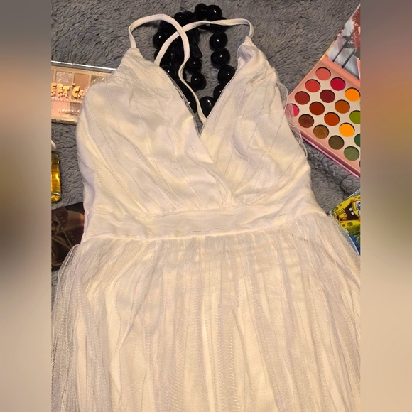 White long dress tulle size Small - Picture 4 of 5